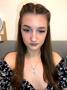 AdelinaEmber online show from 14, 1, 2026