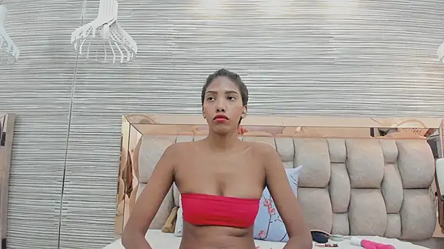 ikia lopez  online show from 18, 7, 2026