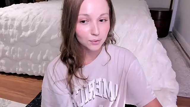 Snapshot of peach_vibes chatting on 6, 10, 2025 peach vibes online show from 6, 10, 2025