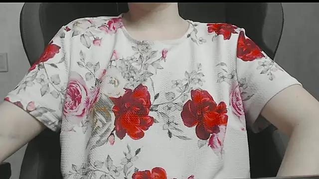 Snapshot of cute_elfy_ chatting on 29, 4, 2026 cute elfy online show from 29, 4, 2026