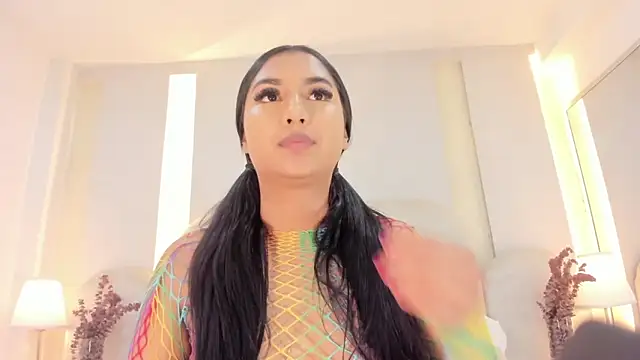 Snapshot of SalomeeBell chatting on 18, 9, 2025 SalomeeBell online show from 18, 9, 2025