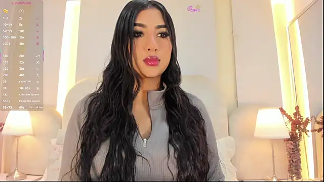 SalomeeBell online show from 2, 6, 2026