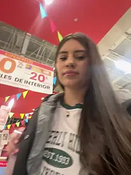 Isabella21  online show from 10, 2, 2026