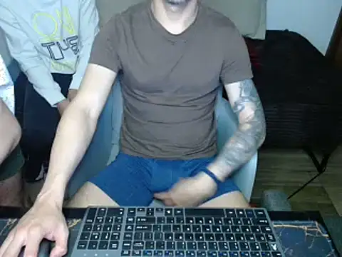 Snapshot of bossking017 chatting on 23, 2, 2025 bossking017 online show from 23, 2, 2025