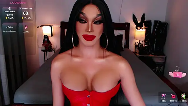 Snapshot of xQueenElektrax chatting on 9, 10, 2025 xQueenElektrax online show from 9, 10, 2025