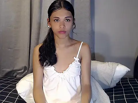 Snapshot of urcurlydiva chatting on 6, 1, 2026 urcurlydiva online show from 6, 1, 2026