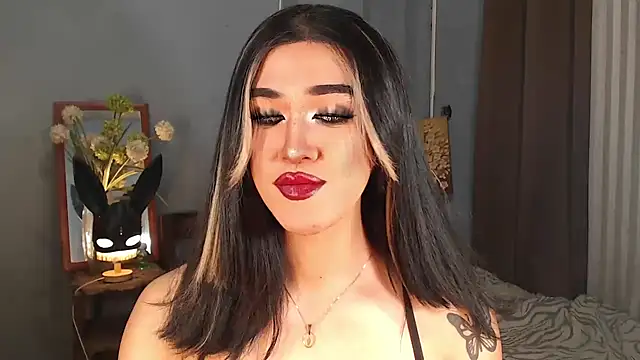 Snapshot of AleinaCroft chatting on 18, 9, 2025 AleinaCroft online show from 18, 9, 2025