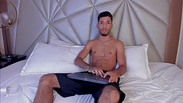 Snapshot of Thiagoferreti chatting on 25, 2, 2026 Thiagoferreti online show from 25, 2, 2026