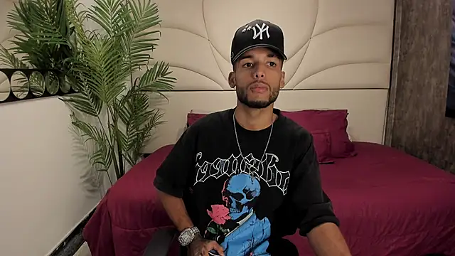 Thiagoferreti online show from 13, 3, 2026