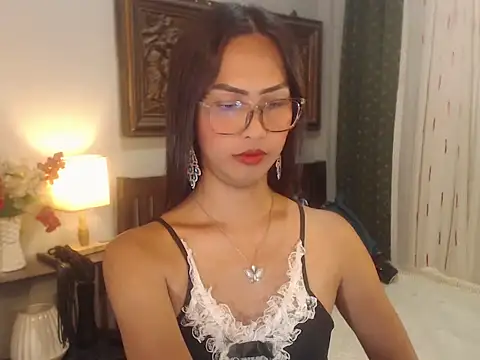 Nathalieheartt online show from 14, 7, 2026