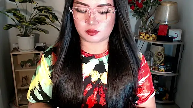 Snapshot of YourSweet-mich chatting on 24, 9, 2025 YourSweet-mich online show from 24, 9, 2025