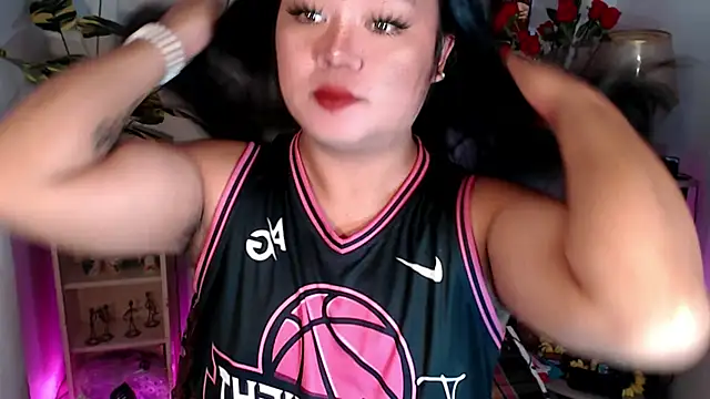 Snapshot of YourSweet-mich chatting on 27, 9, 2025 YourSweet-mich online show from 27, 9, 2025