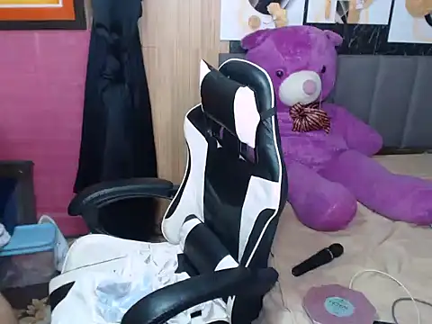 Raffa ella69 online show from 13, 4, 2026