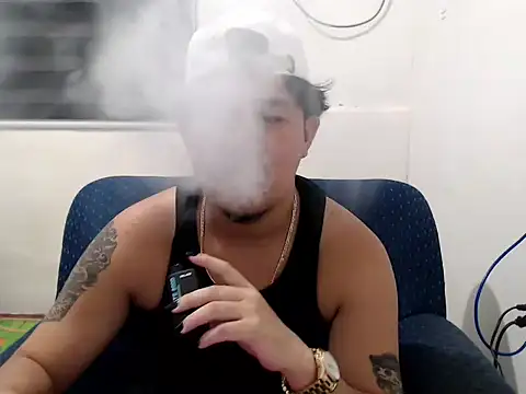 Snapshot of tastylicious_John19 chatting on 2, 10, 2025 tastylicious John19 online show from 2, 10, 2025