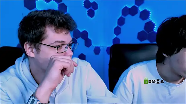 lucas long  online show from 24, 11, 2025