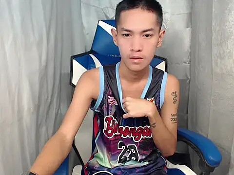 Snapshot of riks_tyler chatting on 28, 2, 2026 riks tyler online show from 28, 2, 2026