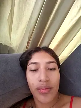 Snapshot of Sharlotte_Watts chatting on 13, 9, 2025 Sharlotte Watts online show from 13, 9, 2025