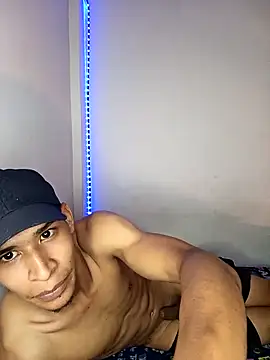 Snapshot of Sharlotte_Watts chatting on 2, 10, 2025 Sharlotte Watts online show from 2, 10, 2025