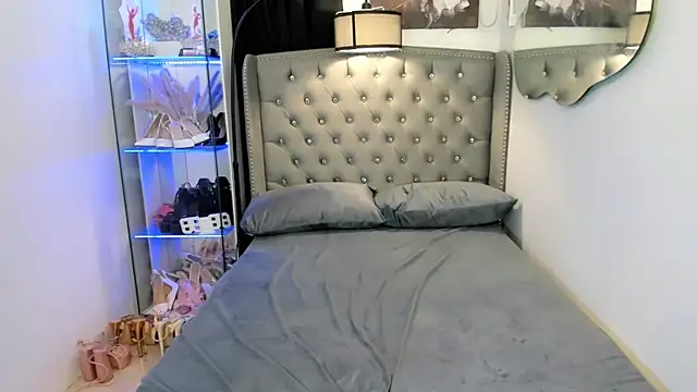 bigcockvenice online show from 11, 2, 2026