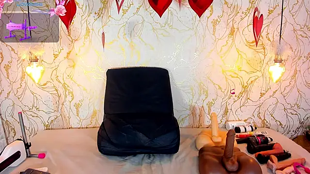 NAOMY COOPER online show from 11, 3, 2026