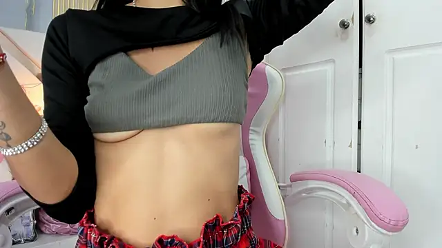 Snapshot of Mhia_Sweet_ chatting on 30, 9, 2025 Mhia Sweet  online show from 30, 9, 2025