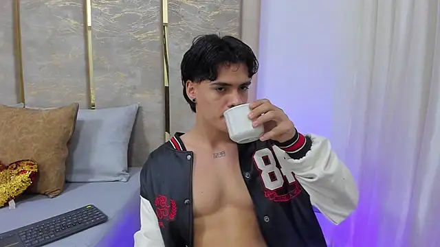 BenitoSaenz online show from 19, 12, 2025