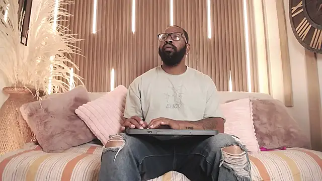 King Malik online show from 26, 9, 2025