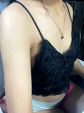 Mina048 online show from 21, 10, 2025