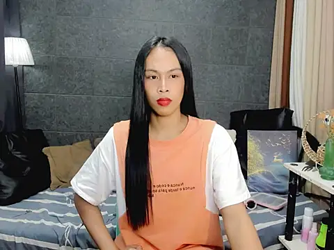 Snapshot of Savanna_White chatting on 2, 10, 2025 Savanna White online show from 2, 10, 2025