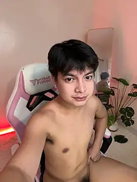 Snapshot of asianacexl chatting on 13, 10, 2025 asianacexl online show from 13, 10, 2025