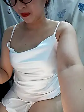 Ariana-Vy online show from 11, 3, 2026