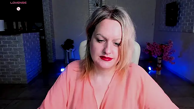 MariemLui online show from 16, 11, 2025