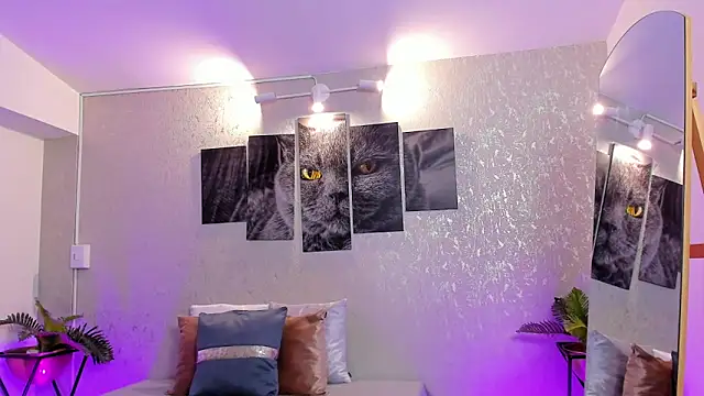 Snapshot of nils_saint chatting on 25, 10, 2025 nils saint online show from 25, 10, 2025