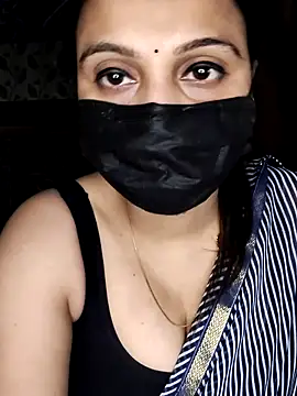 Snapshot of Horny_Shalu chatting on 18, 2, 2026 Horny Shalu online show from 18, 2, 2026