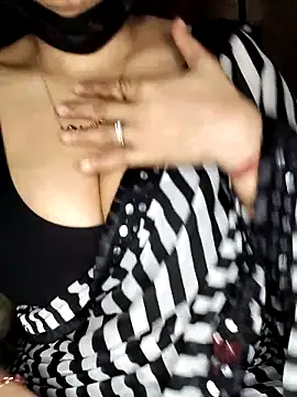 Snapshot of Horny_Shalu chatting on 1, 3, 2026 Horny Shalu online show from 1, 3, 2026