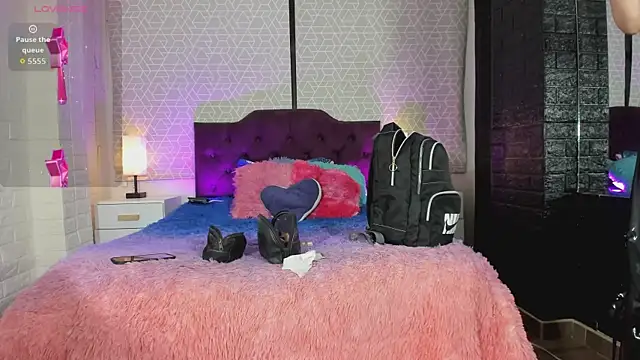 Zamara Kleii online show from 13, 9, 2025