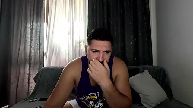 Gold Alpha Boy online show from 10, 10, 2025