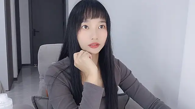 Snapshot of Lisa-3333 chatting on 2, 11, 2025 Lisa-3333 online show from 2, 11, 2025