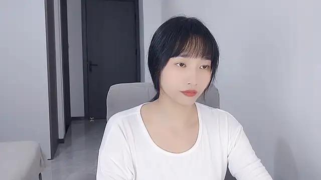 Snapshot of Lisa-3333 chatting on 6, 11, 2025 Lisa-3333 online show from 6, 11, 2025