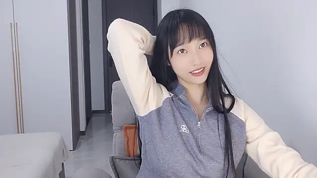 Snapshot of Lisa-3333 chatting on 7, 11, 2025 Lisa-3333 online show from 7, 11, 2025