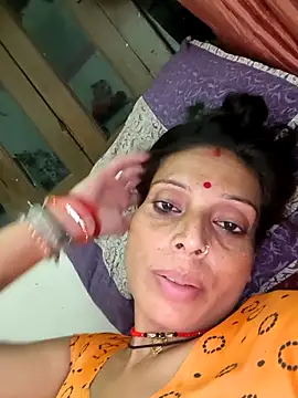 ISHANI-SINGH online show from 30, 10, 2025