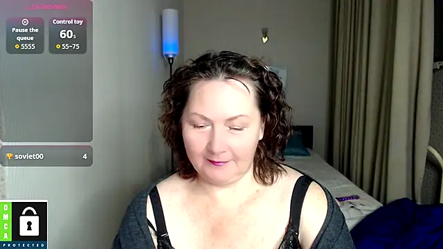 milf hornys online show from 17, 10, 2025