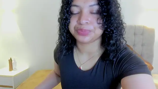 Snapshot of Dakota_Mars chatting on 15, 11, 2025 Dakota Mars online show from 15, 11, 2025