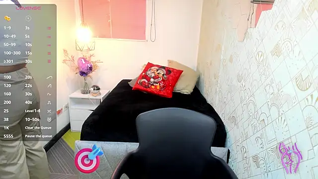 Lia Blake  online show from 14, 1, 2026