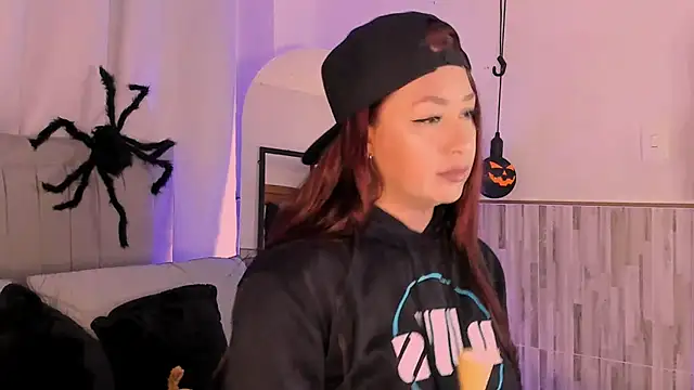 Snapshot of AnastasiaGreey chatting on 14, 10, 2025 AnastasiaGreey online show from 14, 10, 2025