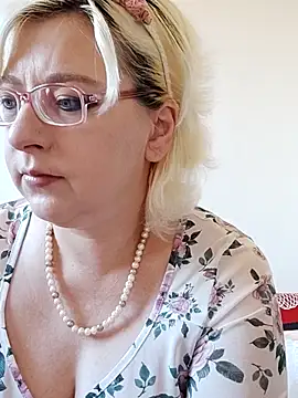 VikaKing online show from 7, 11, 2025