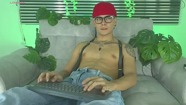 CamiiGuzmanX online show from 25, 5, 2026