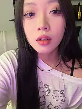 tuzi5201314 online show from 2, 12, 2025