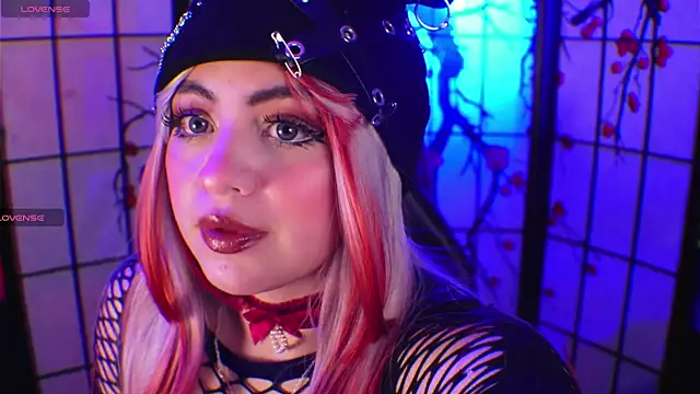 Vanelope sweet  online show from 15, 4, 2026