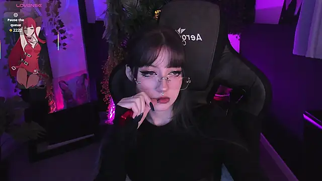 Snapshot of LiliLuna chatting on 18, 2, 2026 LiliLuna online show from 18, 2, 2026